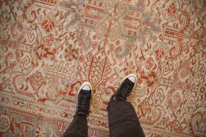 8x9.5 Vintage Distressed Heriz Carpet