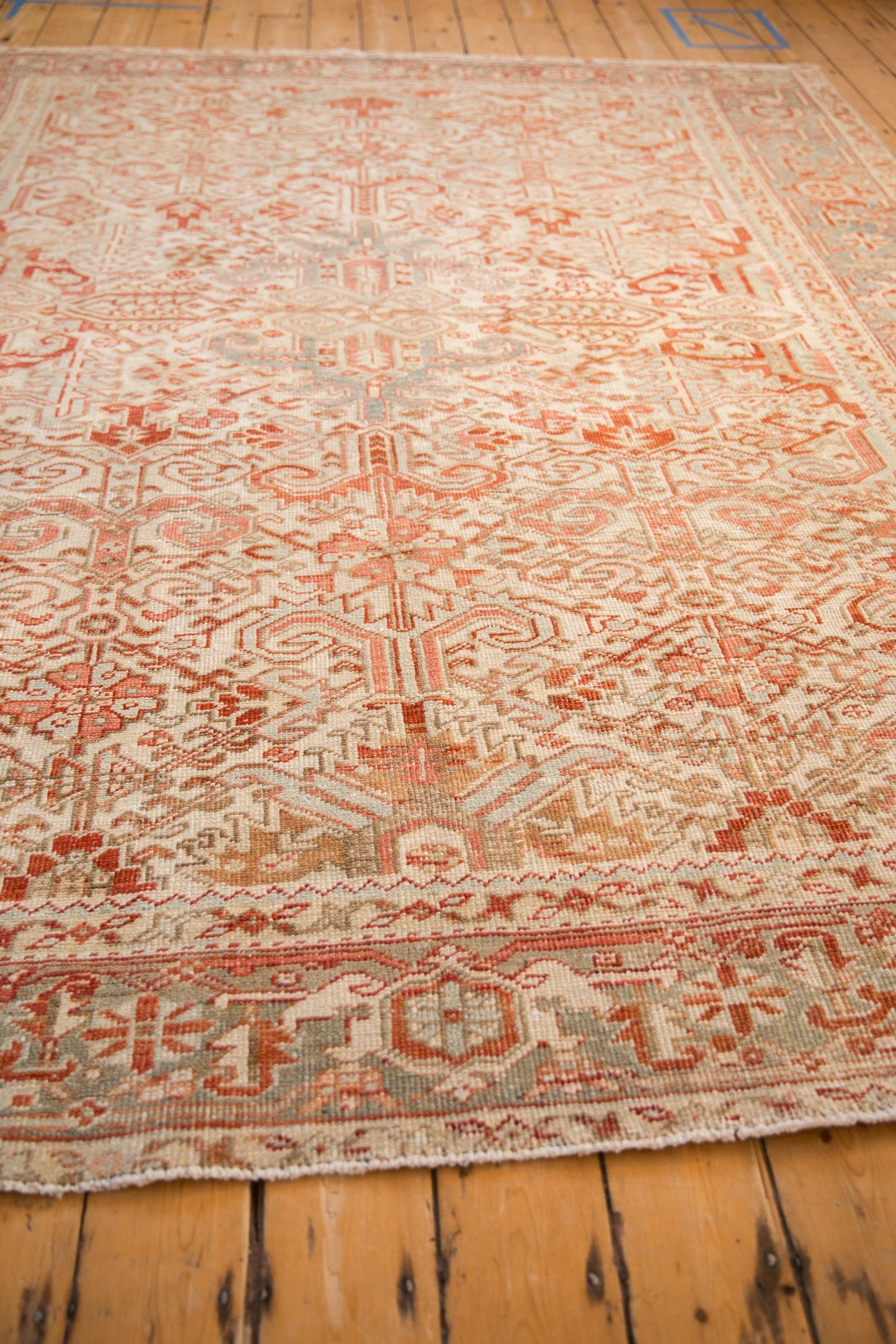 8x9.5 Vintage Distressed Heriz Carpet