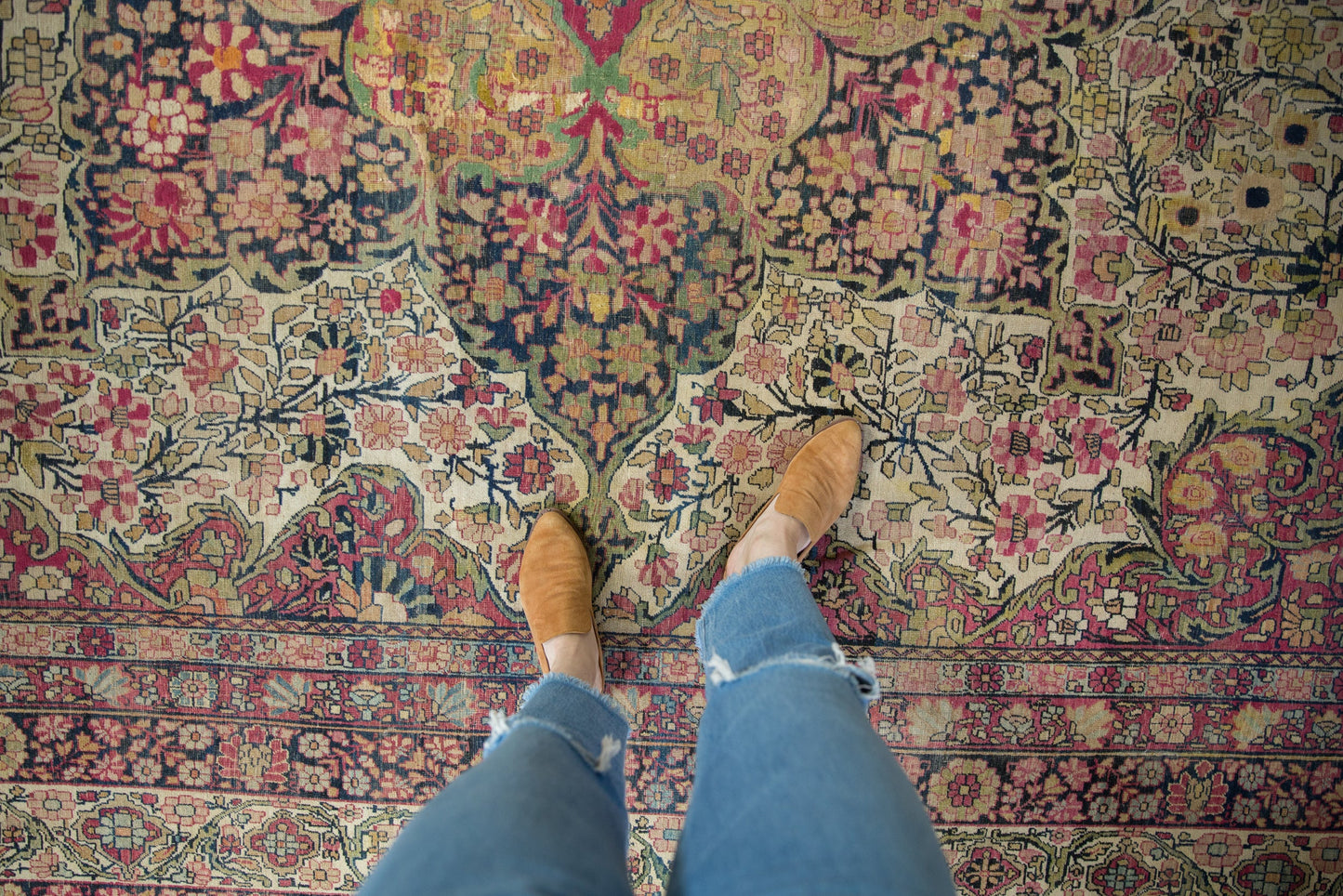 11x15 Antique Kermanshah Carpet