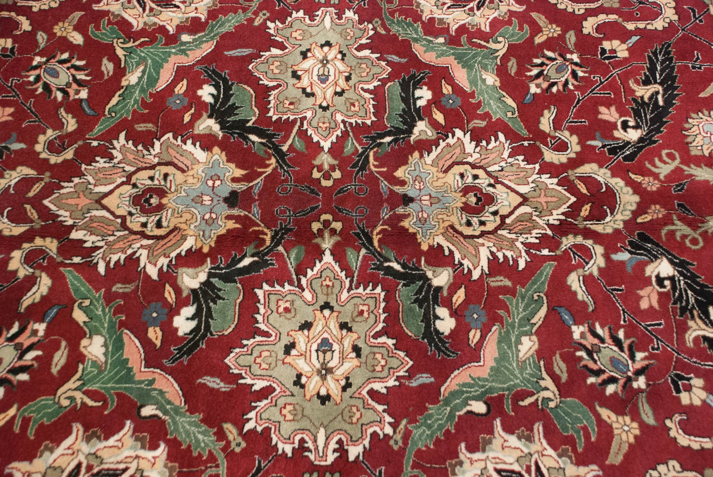 10x14 Vintage Agra Carpet